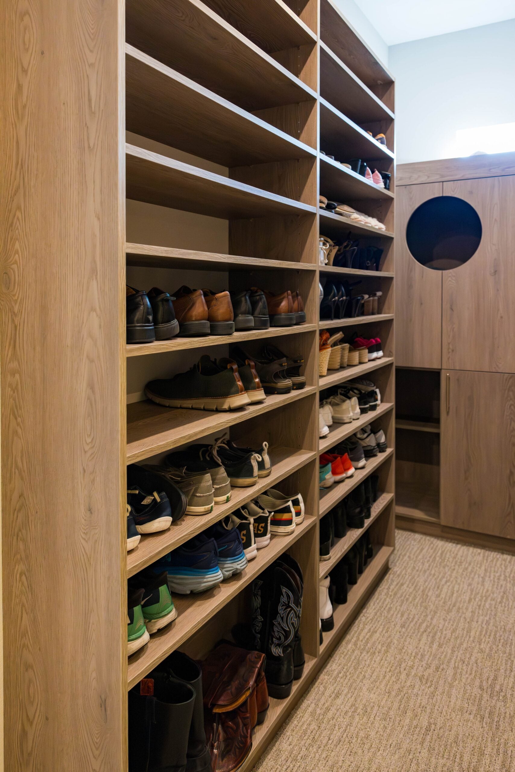 peterson closet works custom closet shelving